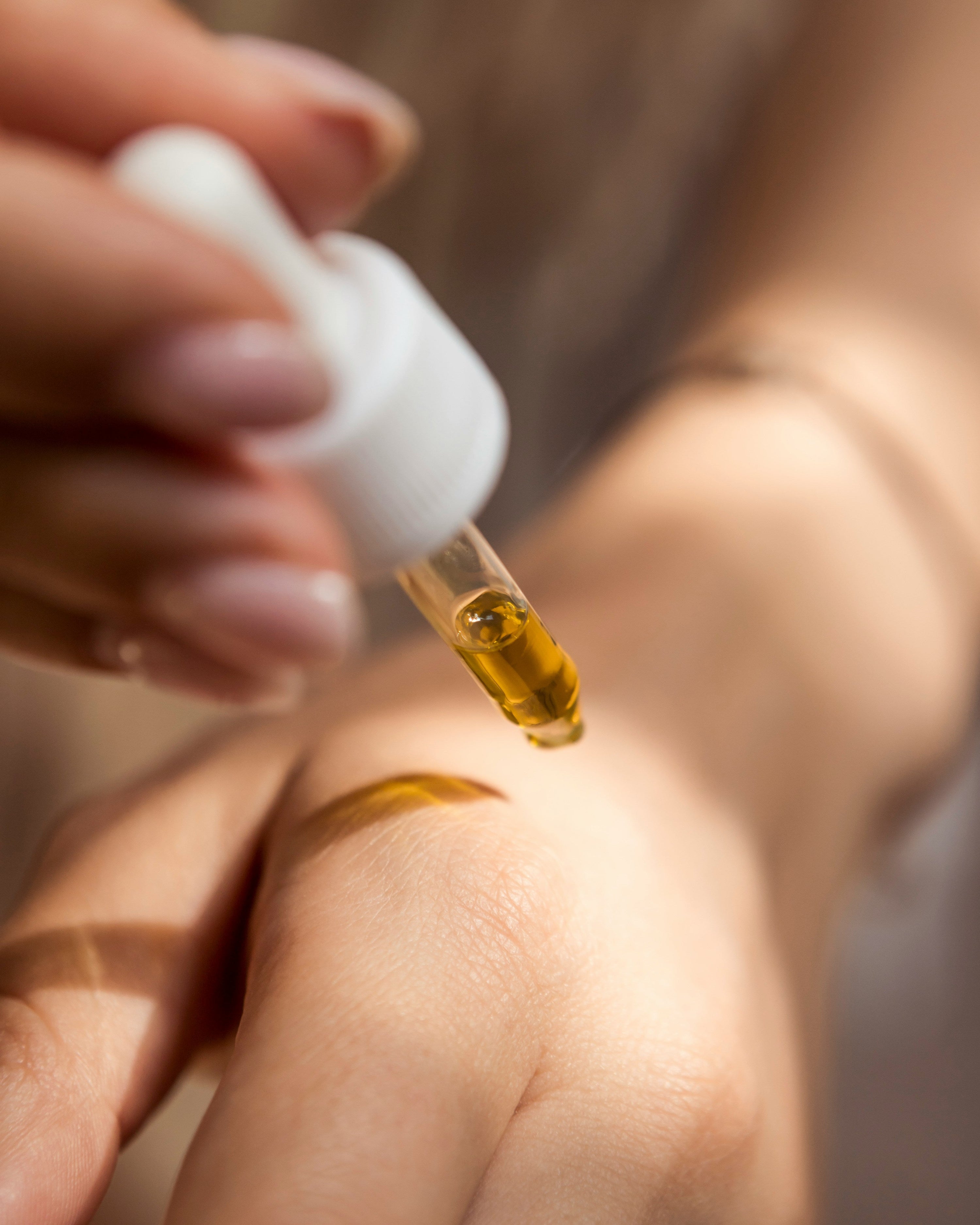 Best Serums for Uneven Skin Tone (2026)